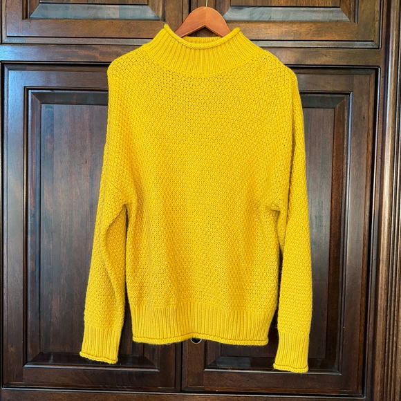 Women's Zesica Sweater, M, Mustard Yellow Cozy Thick Knit turtleneck style - Picture 1 of 10